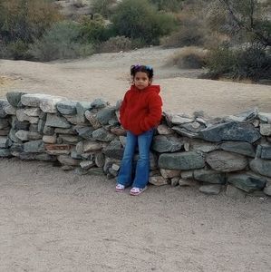 Meet your Posher, Dinora